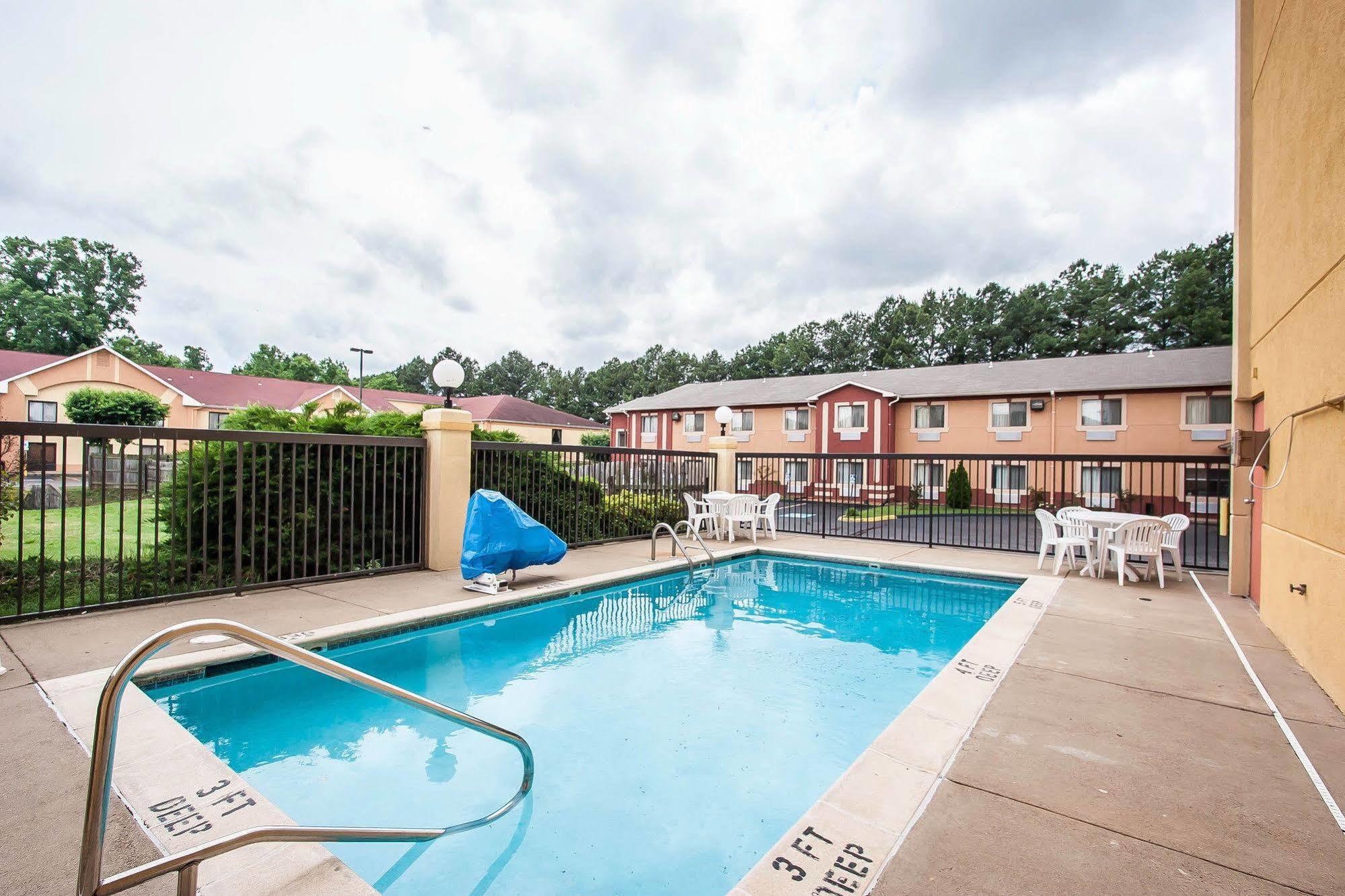 Econo Lodge Inn&Suites Memphis Exterior foto