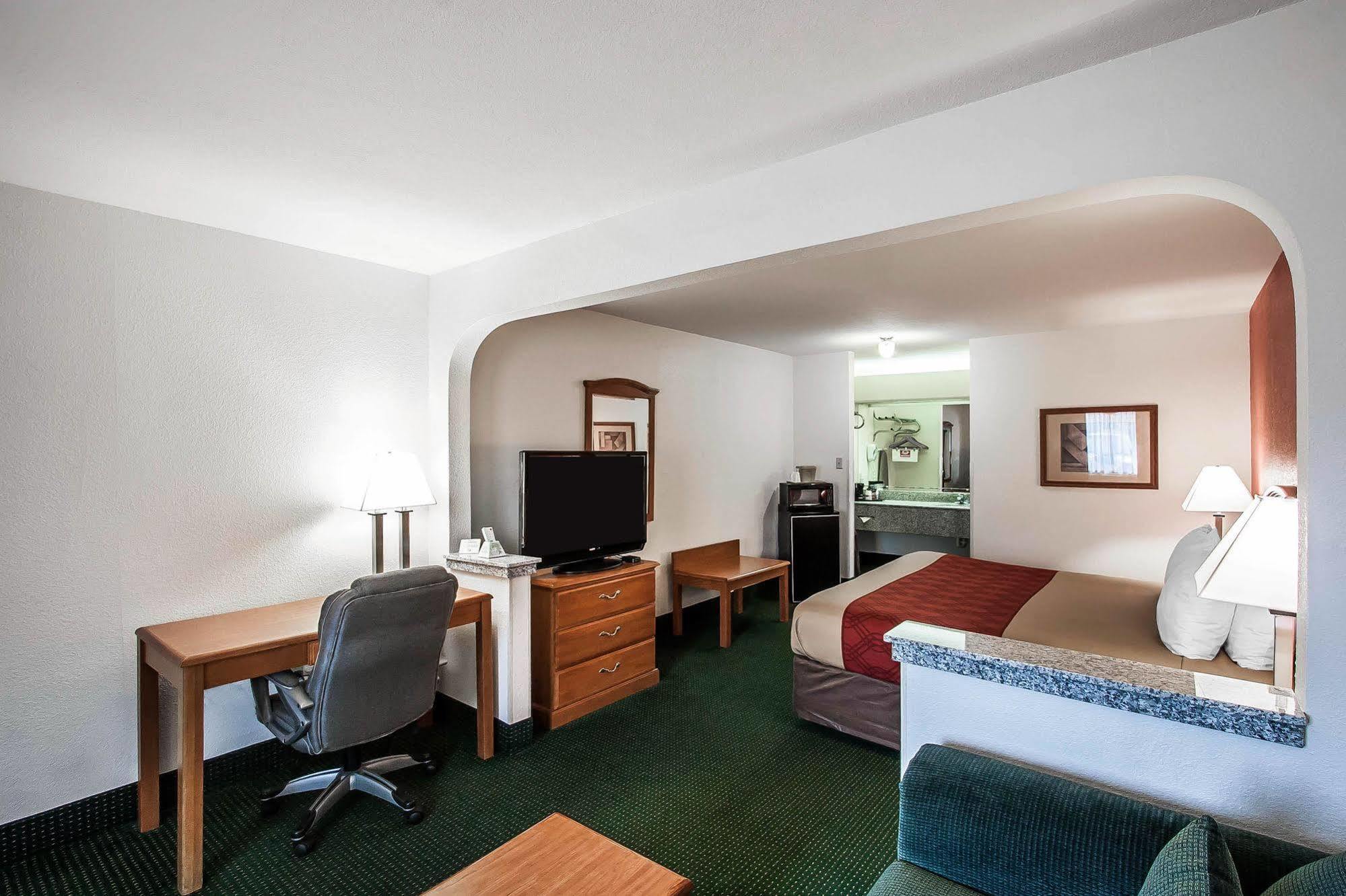 Econo Lodge Inn&Suites Memphis Exterior foto